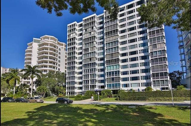 Enjoy breathtaking bayfront views from this turnkey furnished 1-bedroom, 1-bathroom condominium in the heart of downtown Sarasota. Every room offers stunning views of Sarasota Bay, where you can watch boats glide by and take in spectacular sunsets. Sliders in the sitting room open to welcome in the bay breeze. Featuring concrete countertops, an eat-in kitchen island, a dual-sided electric fireplace. The sitting room off the bedroom is perfect for a relaxing area. Additional conveniences include an in-unit washer and dryer.
Royal St. Andrews offers resort-style amenities, including a swimming pool, fitness center, on-site building manager, and covered parking. Situated directly on Sarasota’s Bayfront, you’re just moments from shopping, boating, fine dining, the arts, and all that vibrant downtown Sarasota has.
Annual rental $3500, Seasonal $4400.