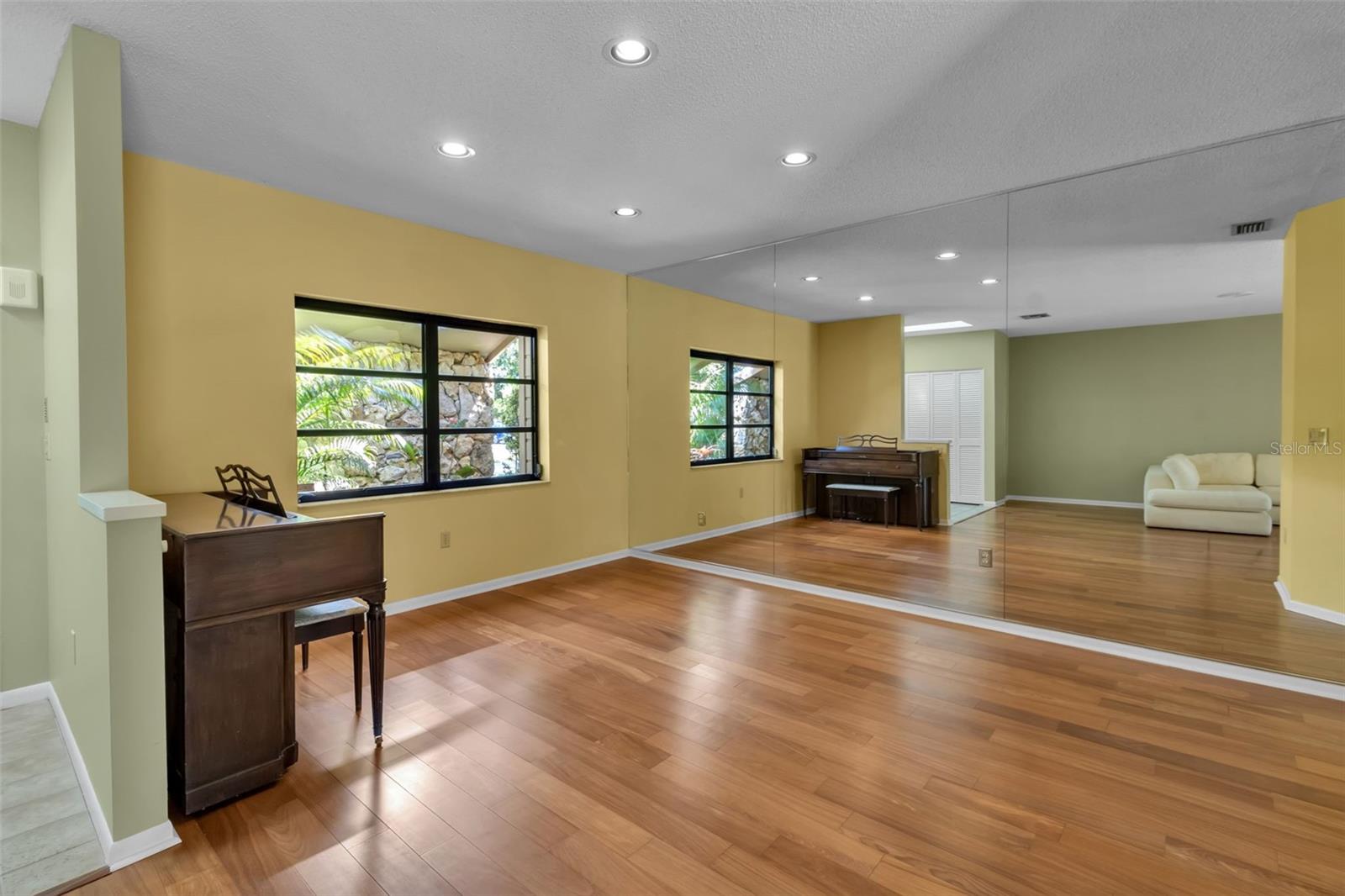 THE LANDINGS - Residential