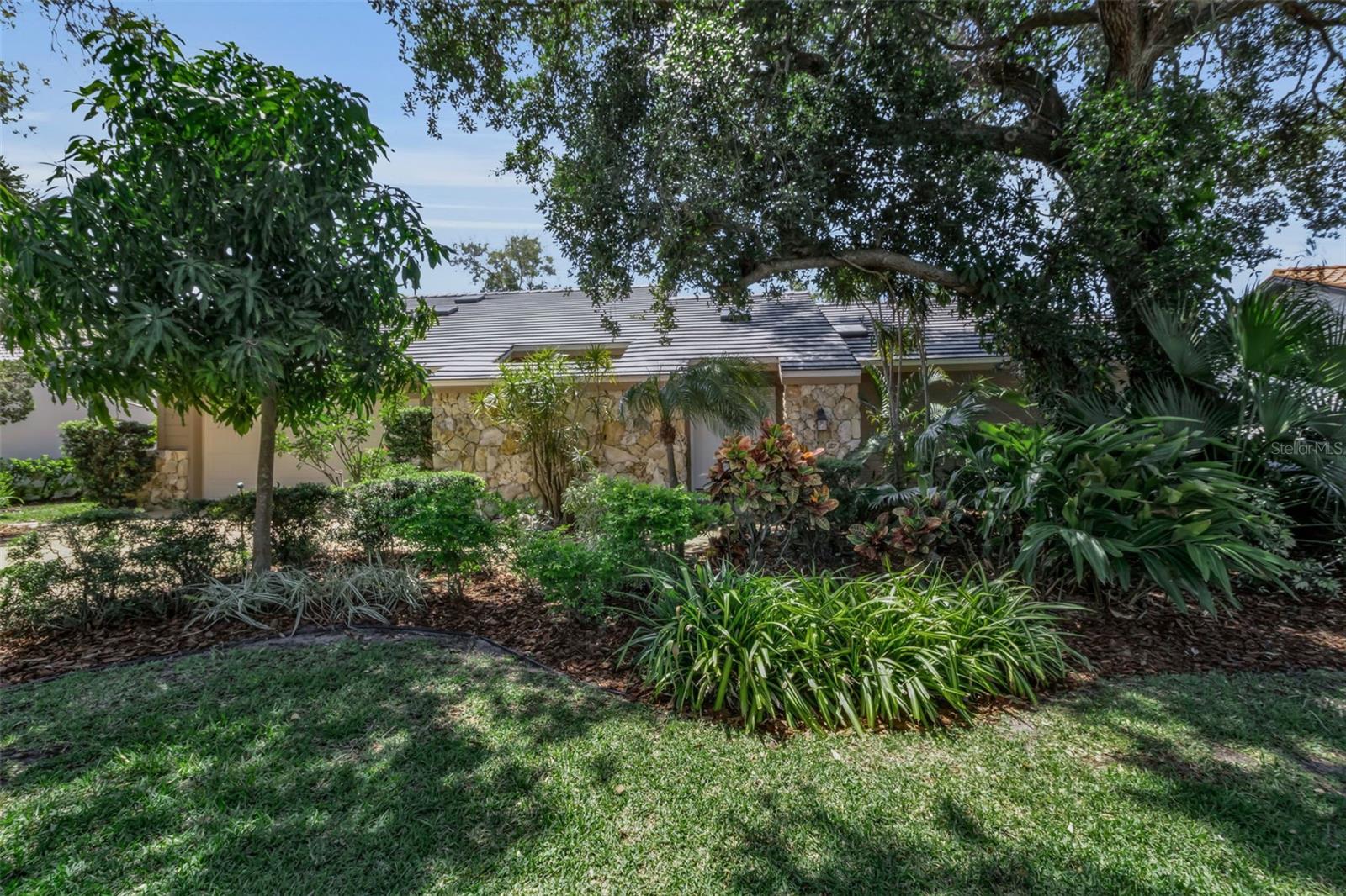 THE LANDINGS - Residential