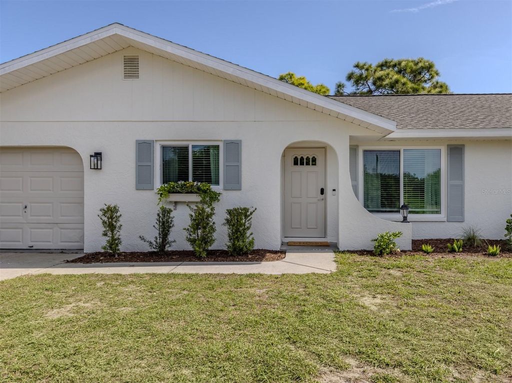Photo of 12092 Ronda Lane, North Port, FL 34287 (MLS # N6143950)
