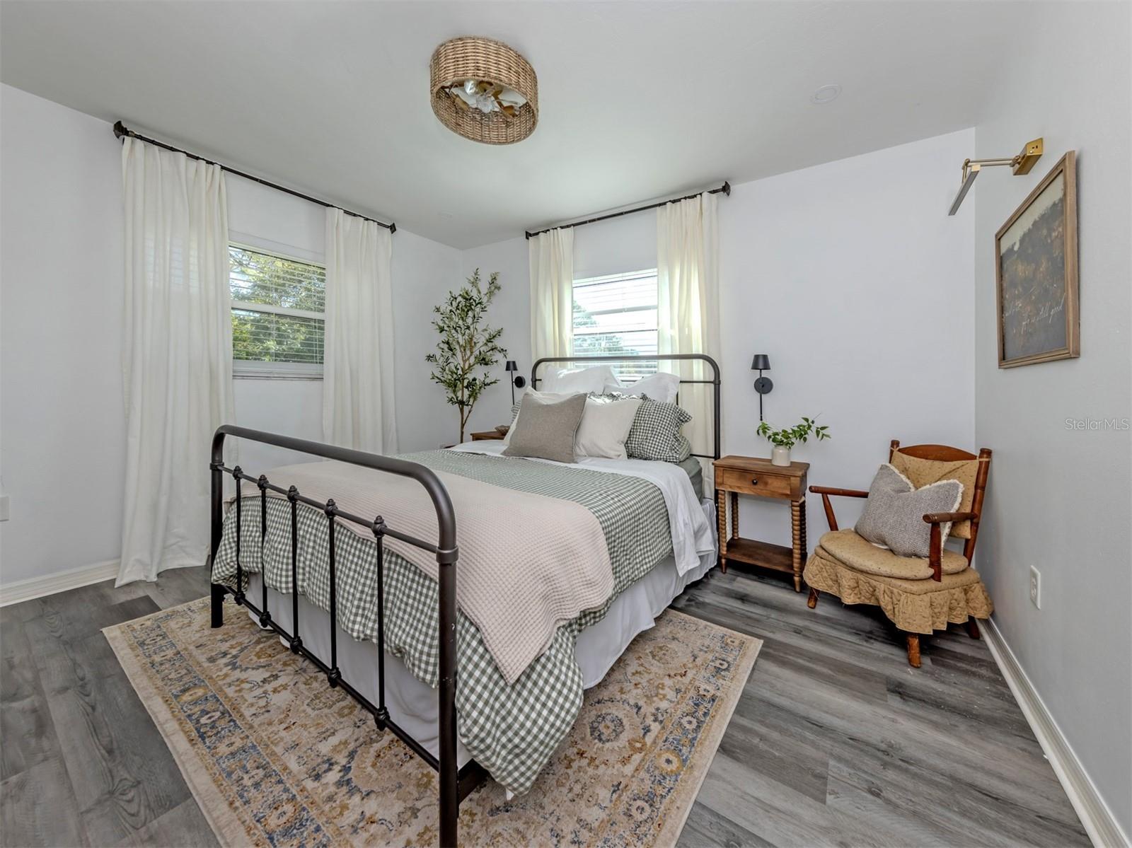 WARM MINERAL SPGS - Residential