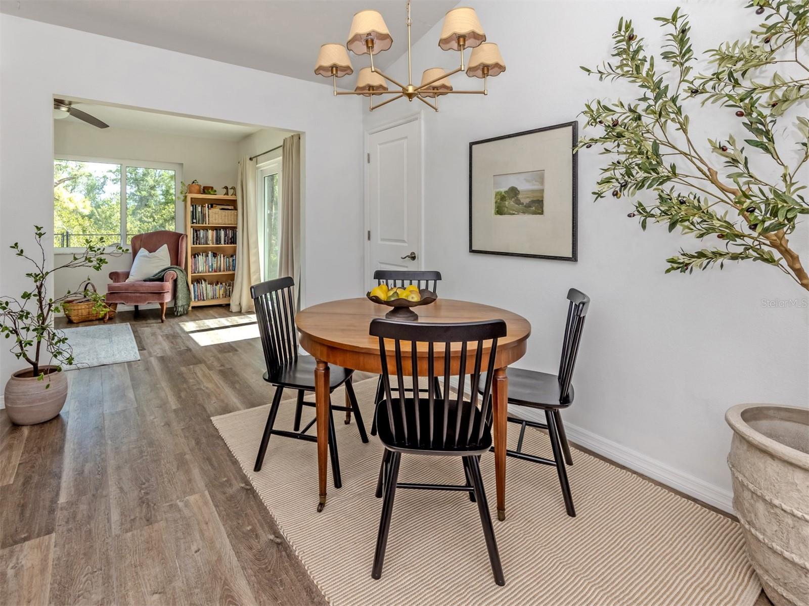 WARM MINERAL SPGS - Residential