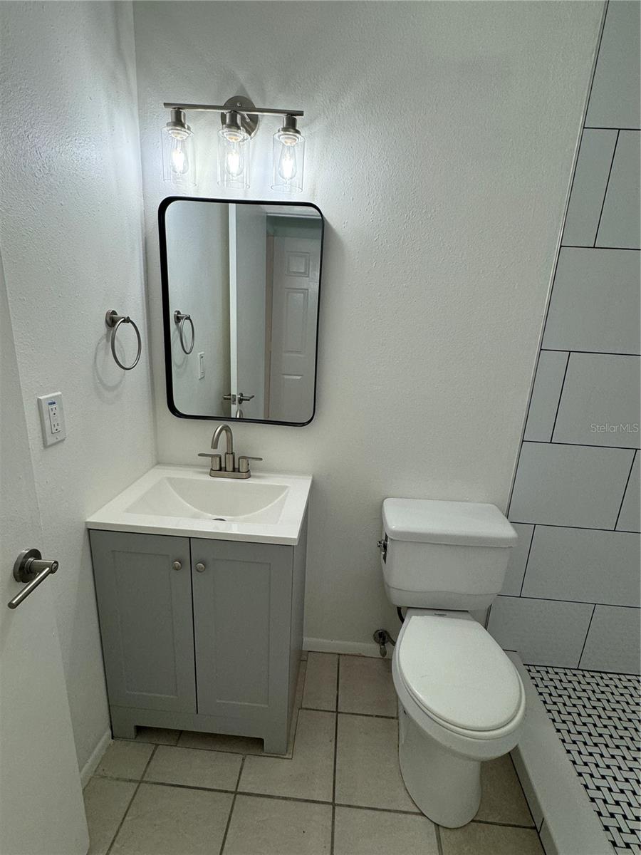 UNPLATTED - Residential Lease