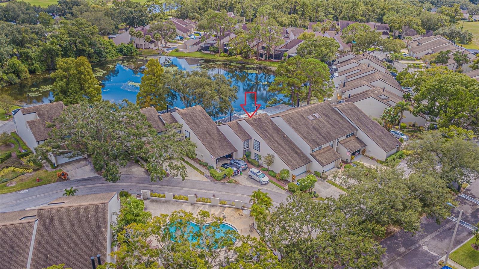 FAIRWAY LAKES TWNHMS II A C - Residential