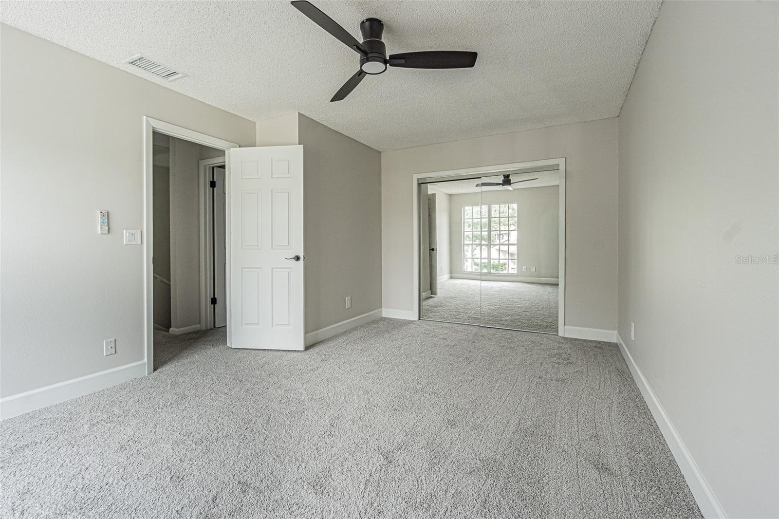 FAIRWAY LAKES TWNHMS II A C - Residential