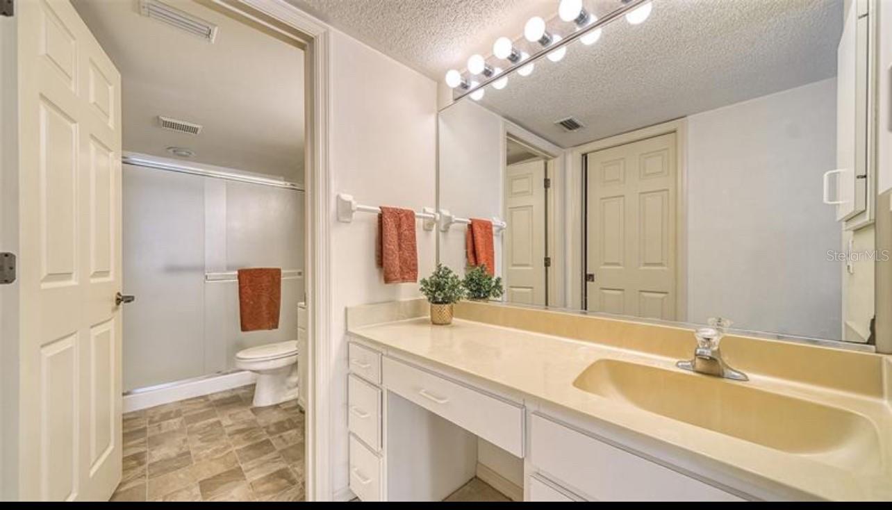 SHEFFIELD GREENE - Residential