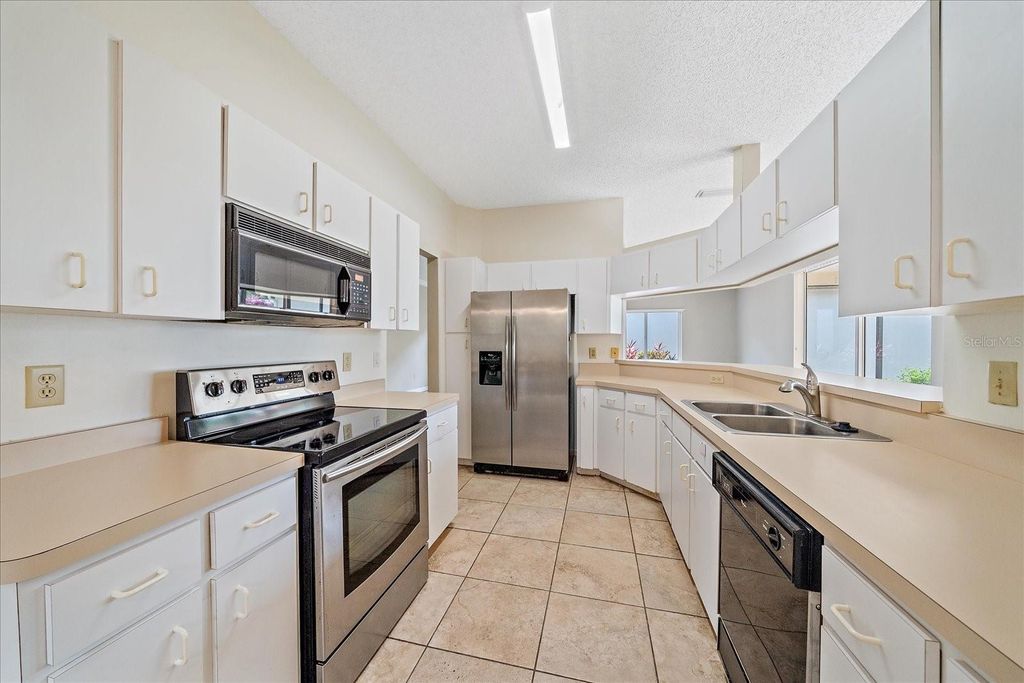 Photo of 4320 Marcott Circle, Sarasota, FL 34233 (MLS # A4689346)