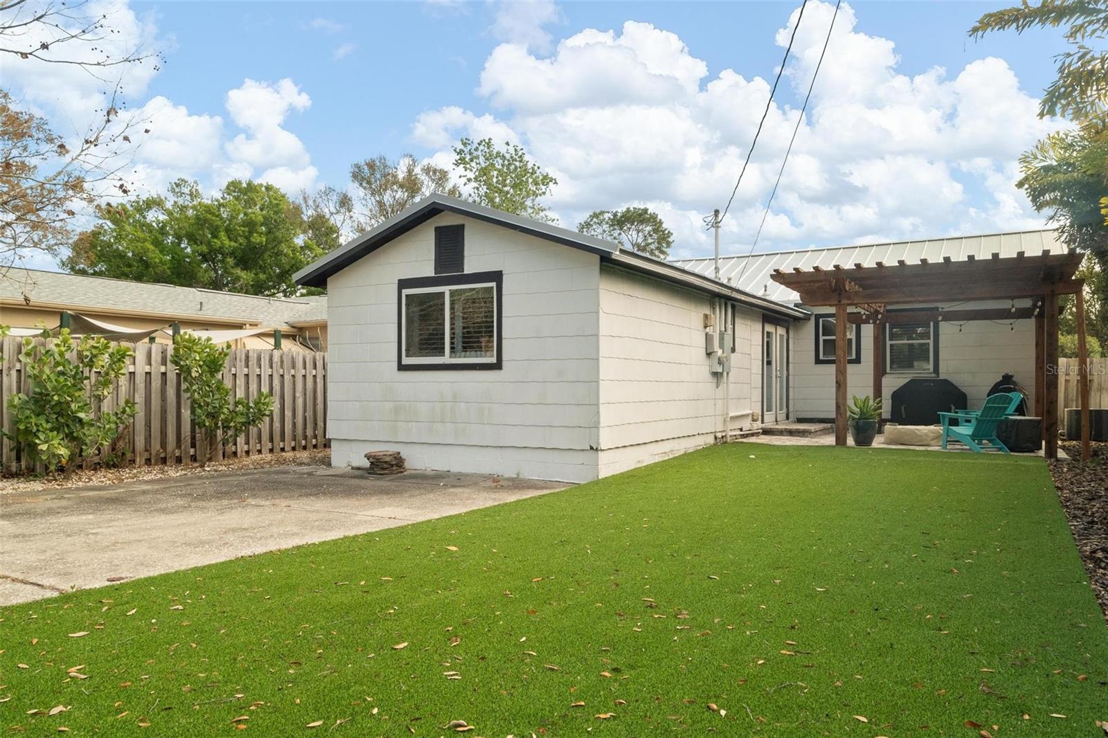 INTER BAY - Residential