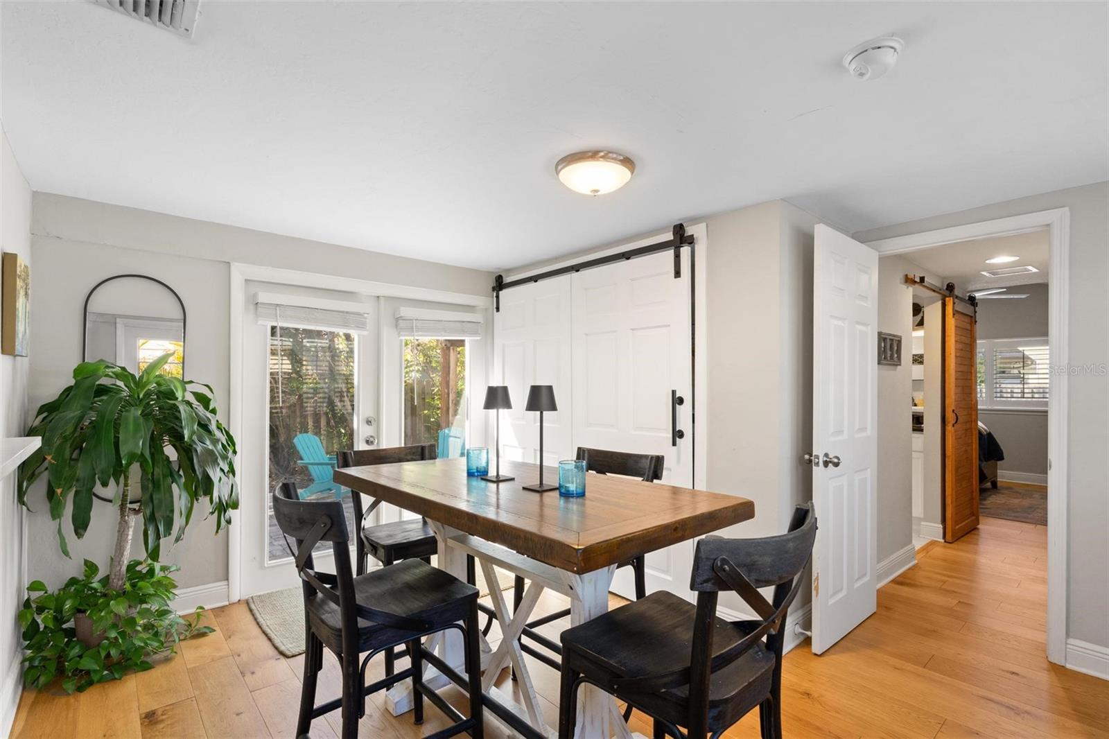 INTER BAY - Residential