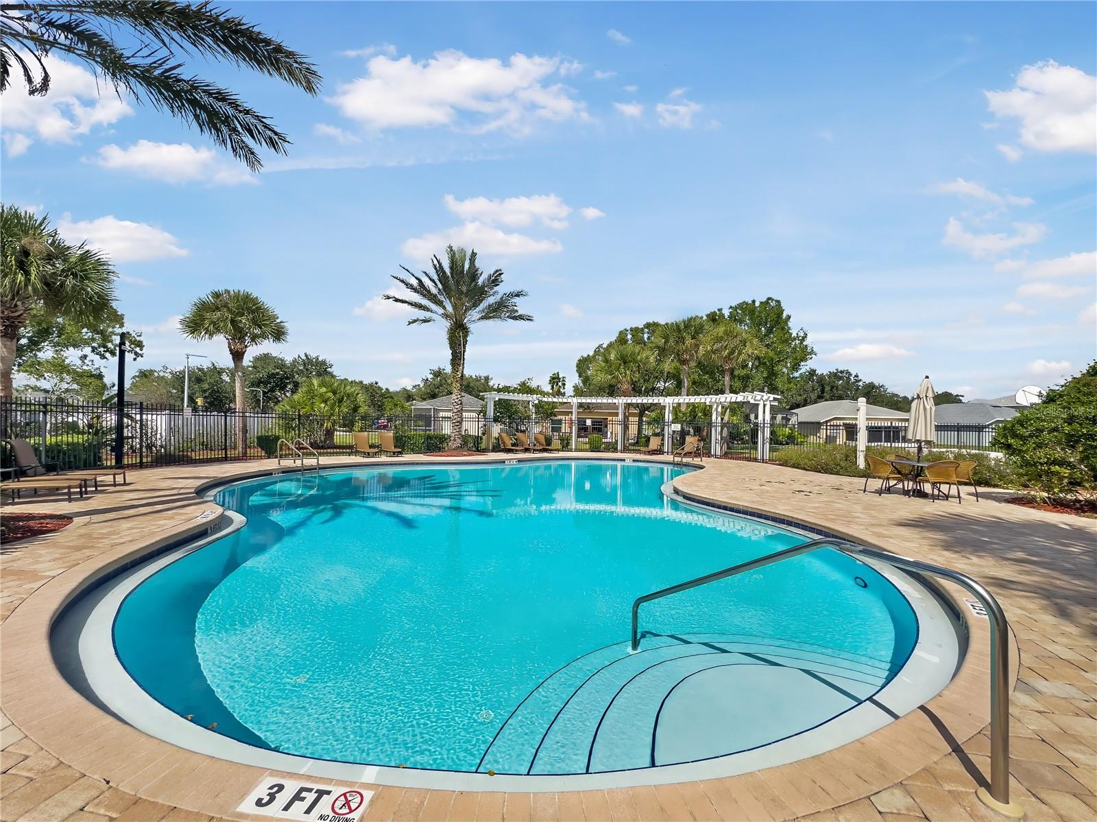COUNTRY CHASE - Residential Lease