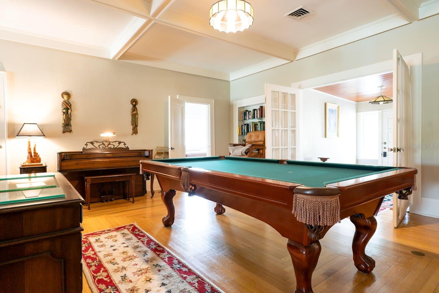 LESNICK PARK - Residential