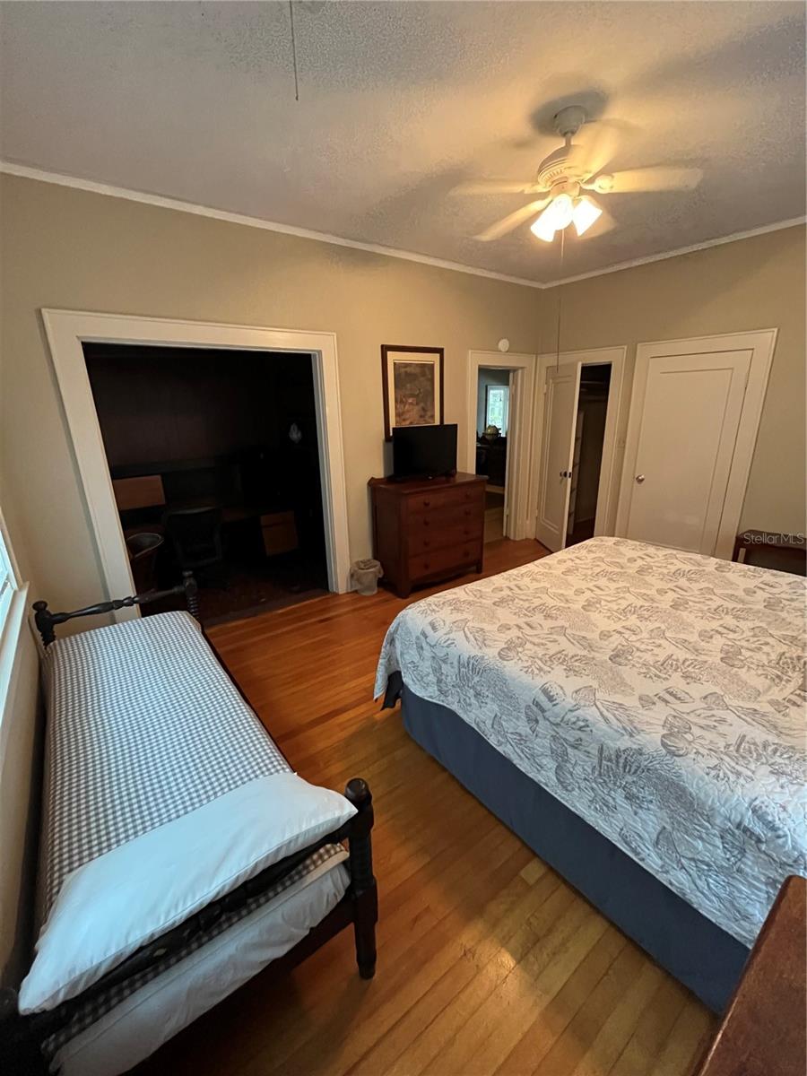 LESNICK PARK - Residential