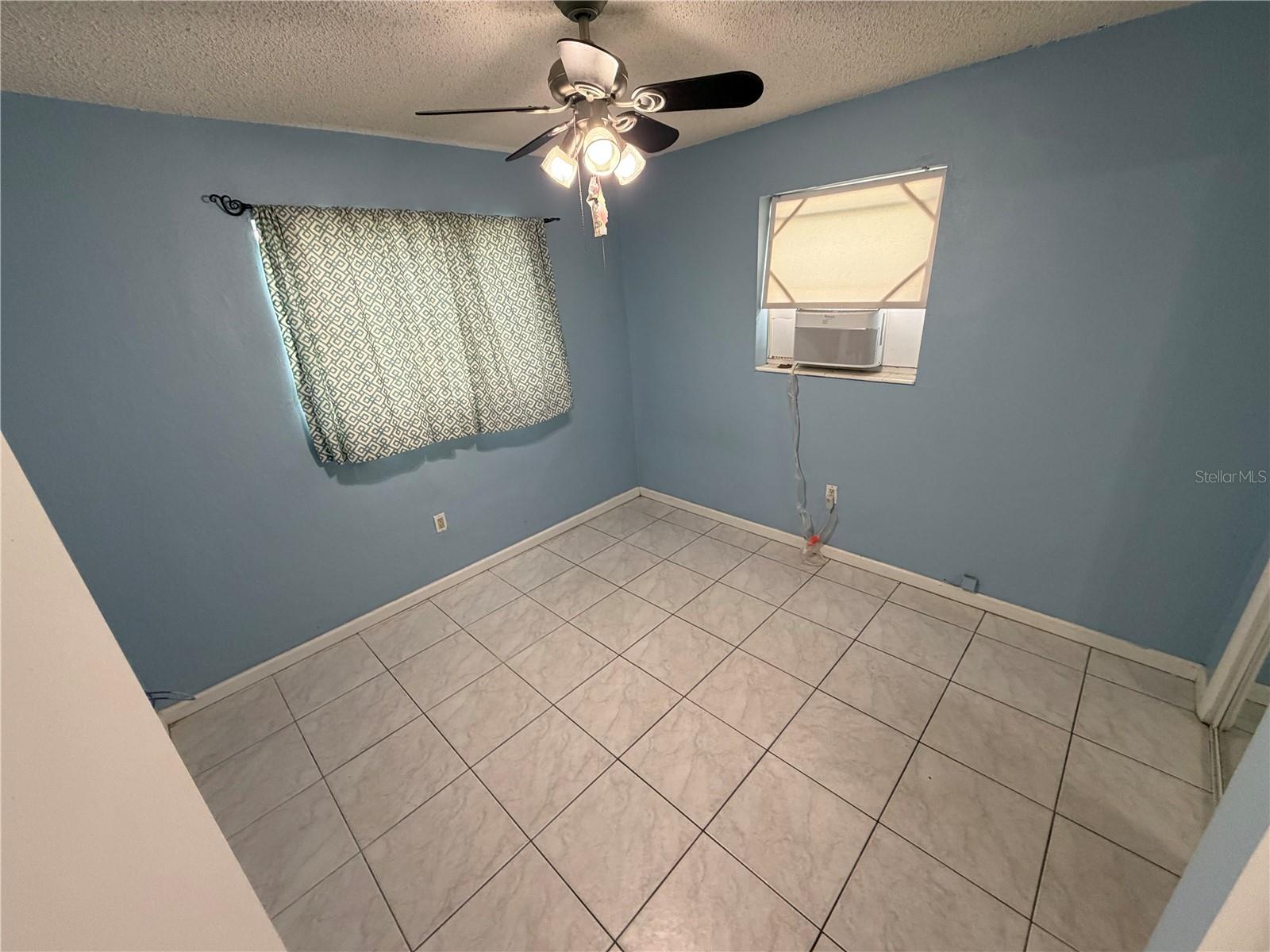 PALMLAND HOMES SOUTH 01 - Residential