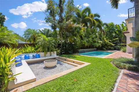 A home in WINTER PARK