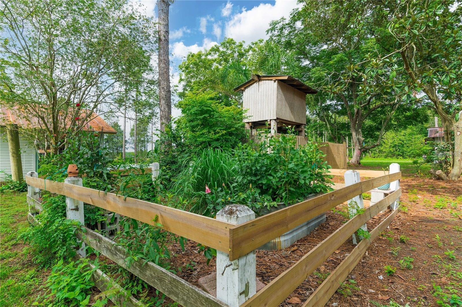 ZEPHYRHILLS COLONY COMPANY LANDS - Residential