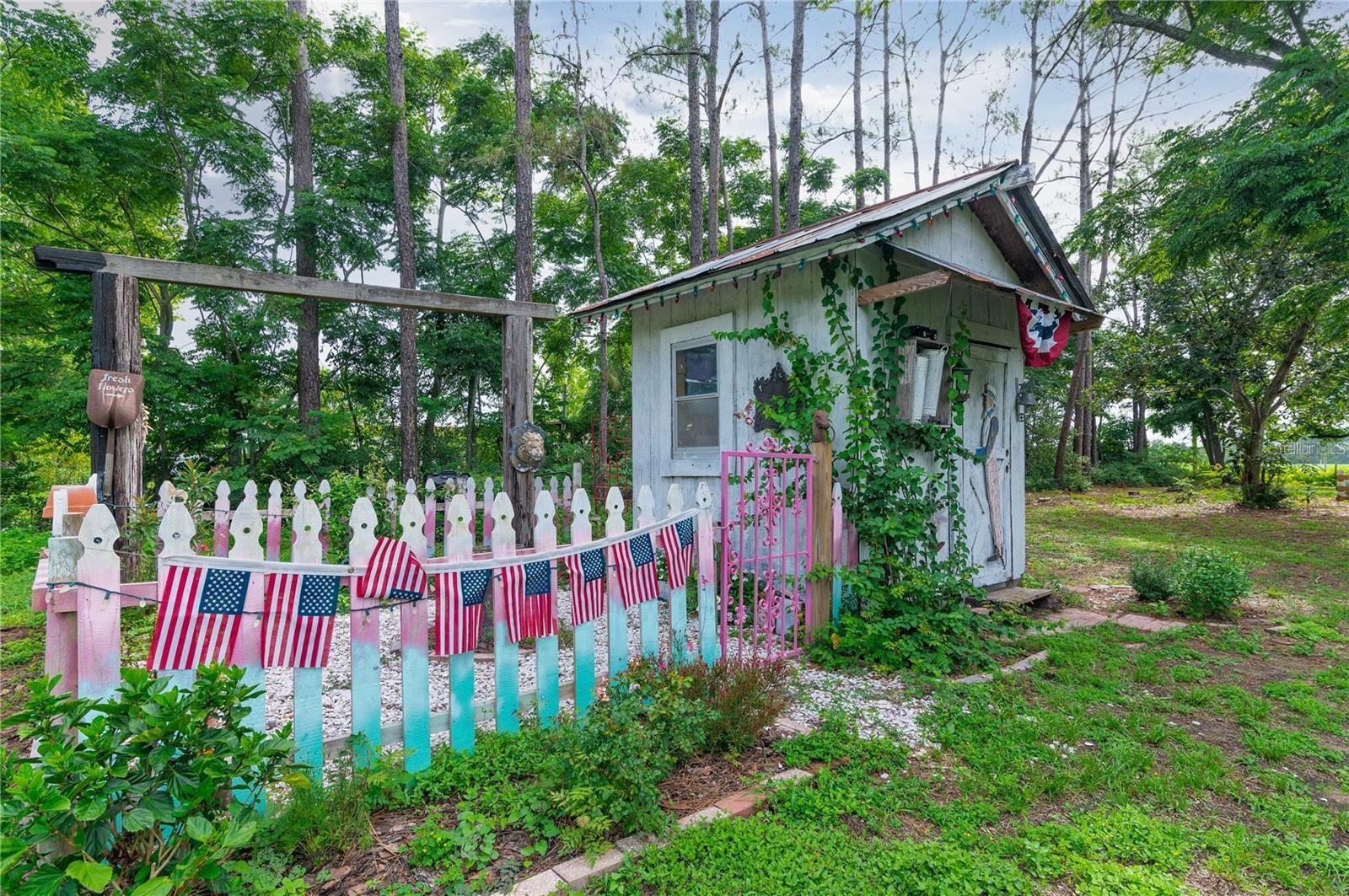 ZEPHYRHILLS COLONY COMPANY LANDS - Residential