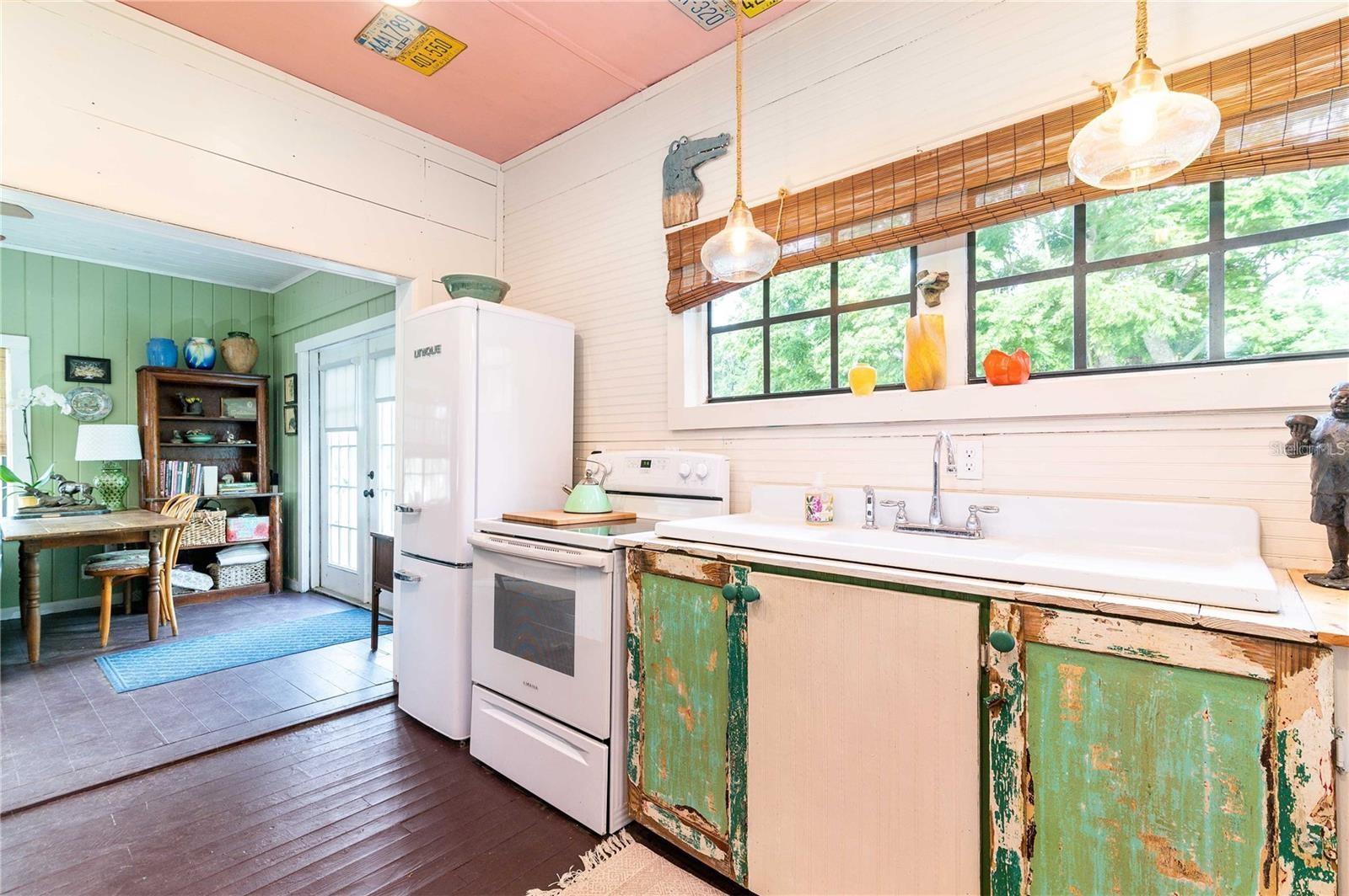 ZEPHYRHILLS COLONY COMPANY LANDS - Residential