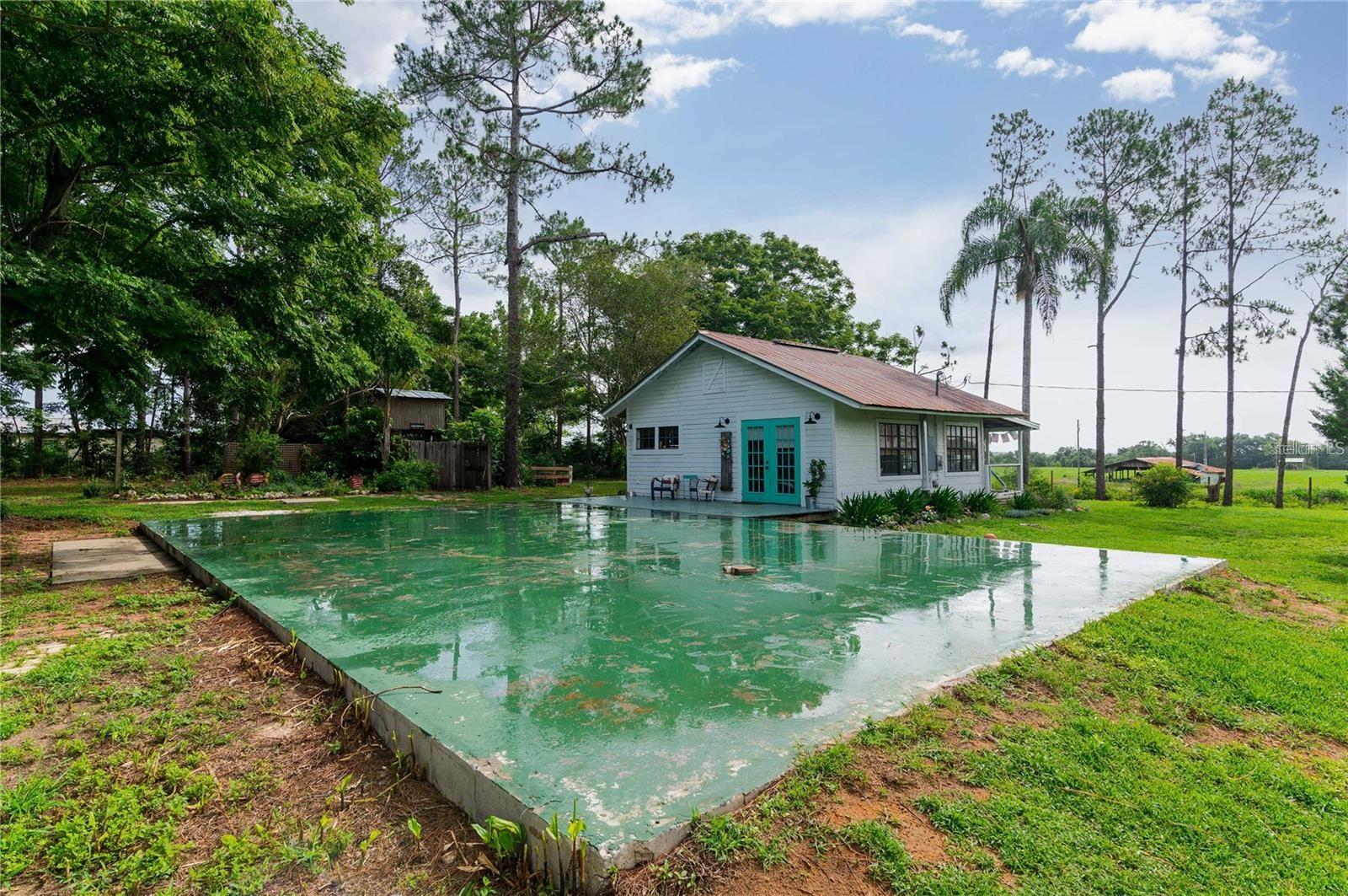 ZEPHYRHILLS COLONY COMPANY LANDS - Residential