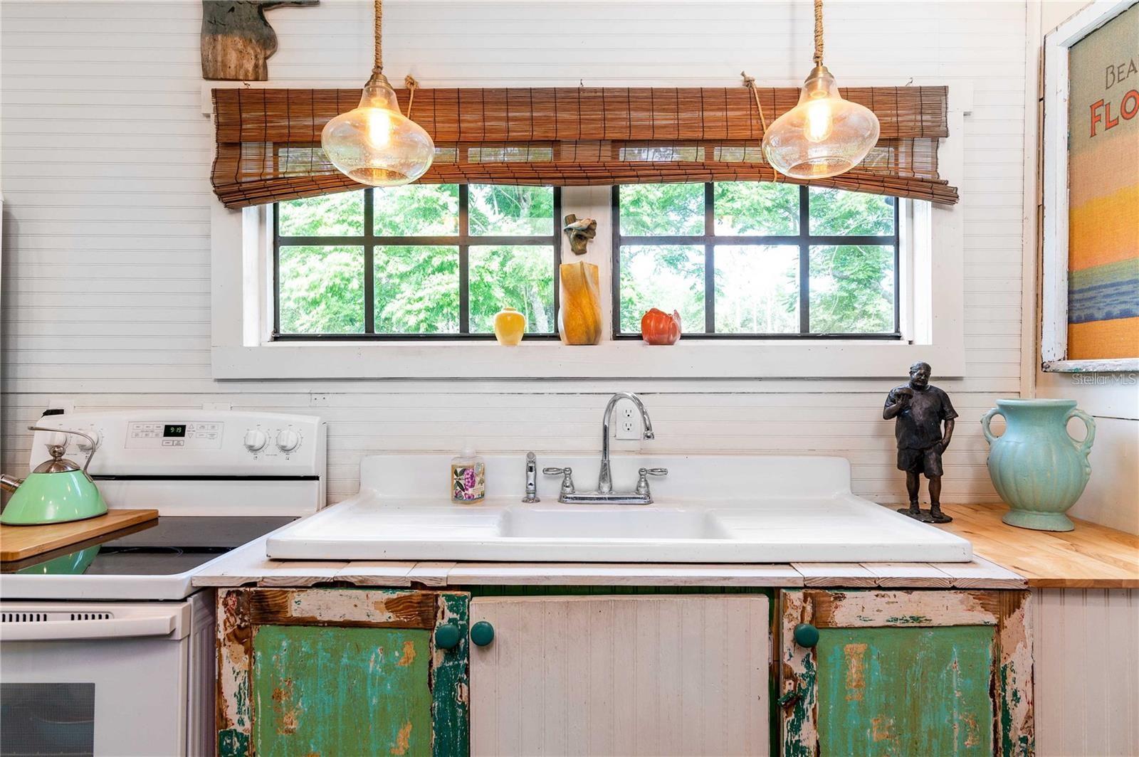 ZEPHYRHILLS COLONY COMPANY LANDS - Residential