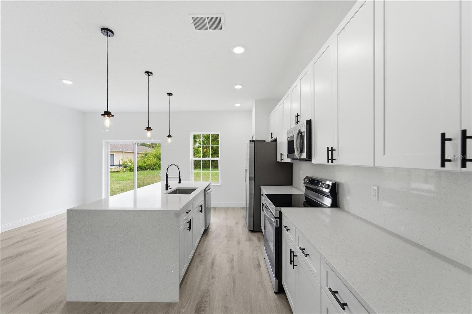 MARION OAKS UN 03 - Residential