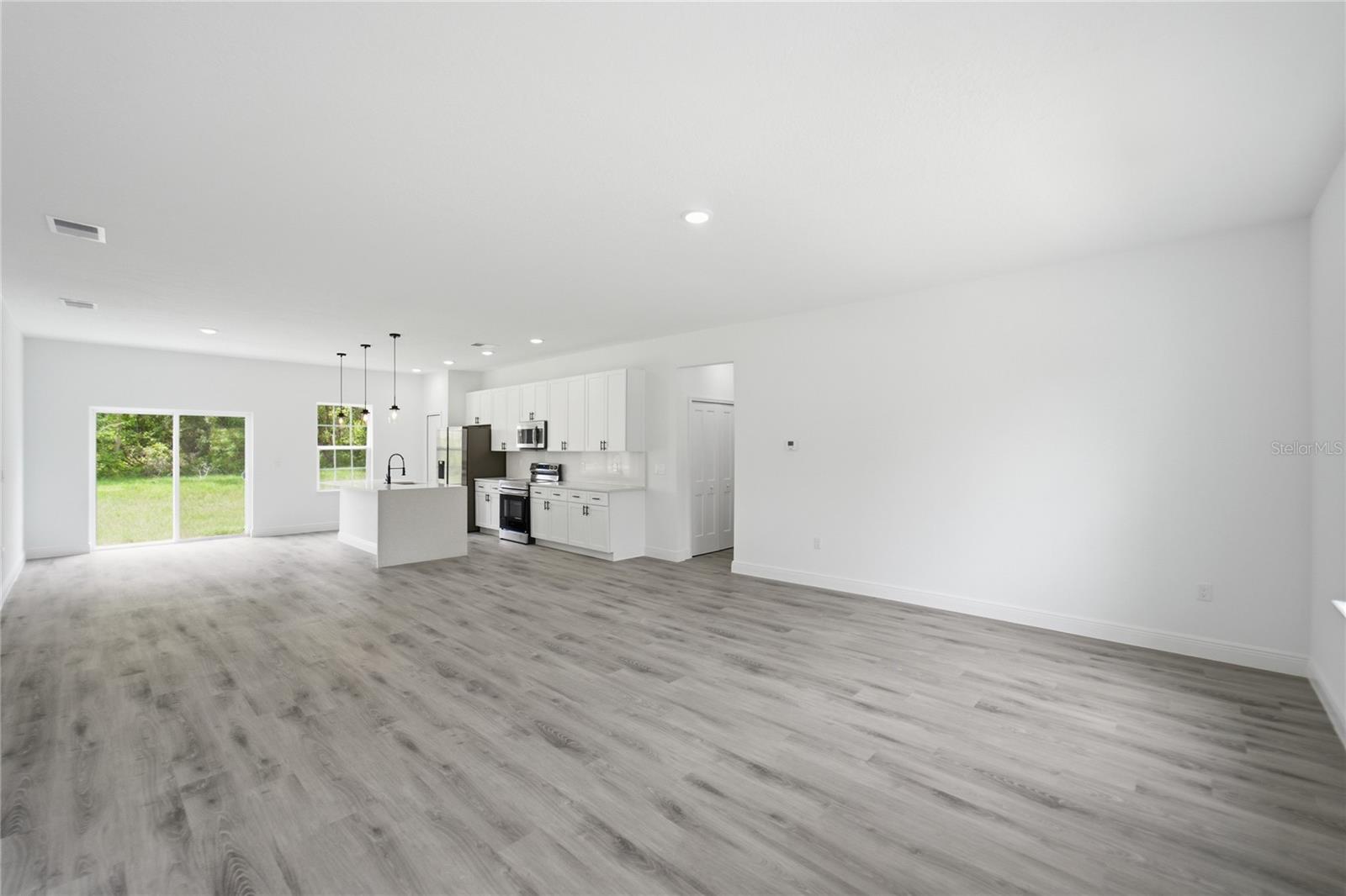 MARION OAKS UN 03 - Residential