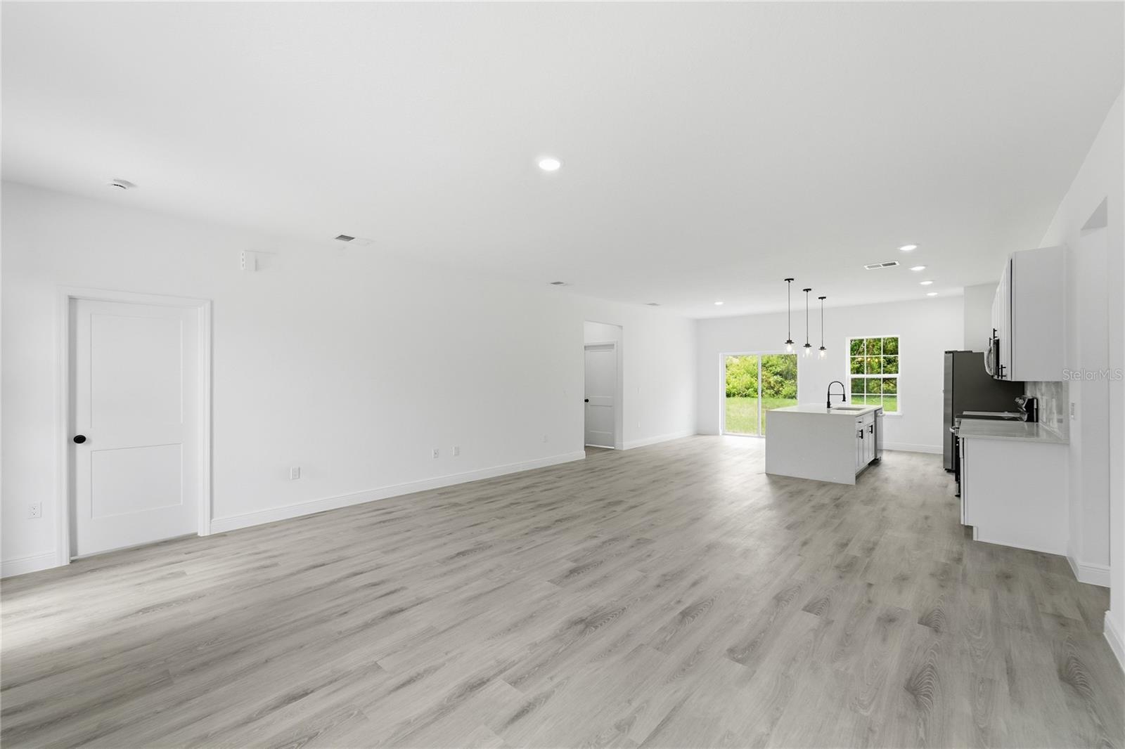 MARION OAKS UN 03 - Residential