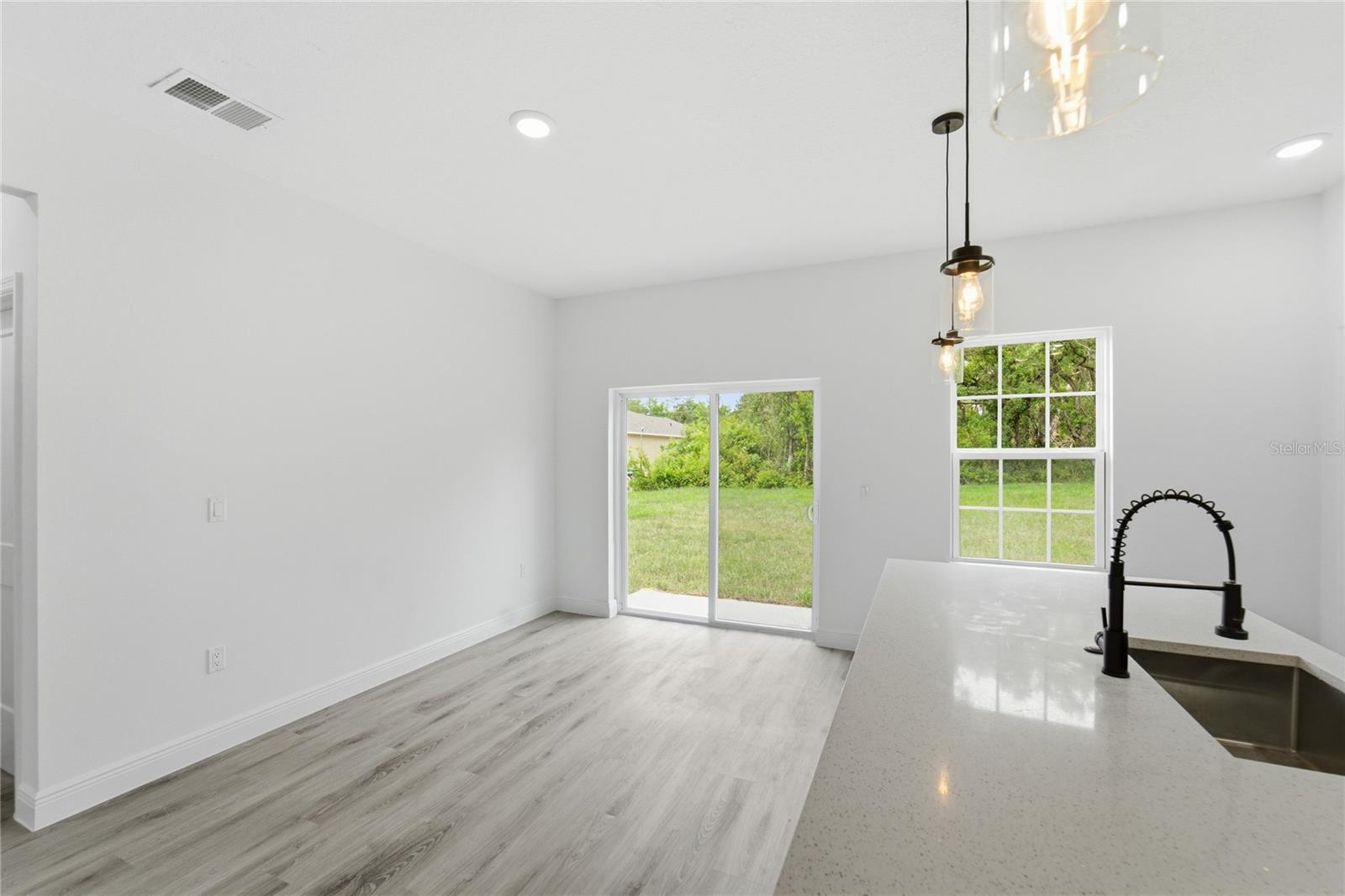 MARION OAKS UN 03 - Residential