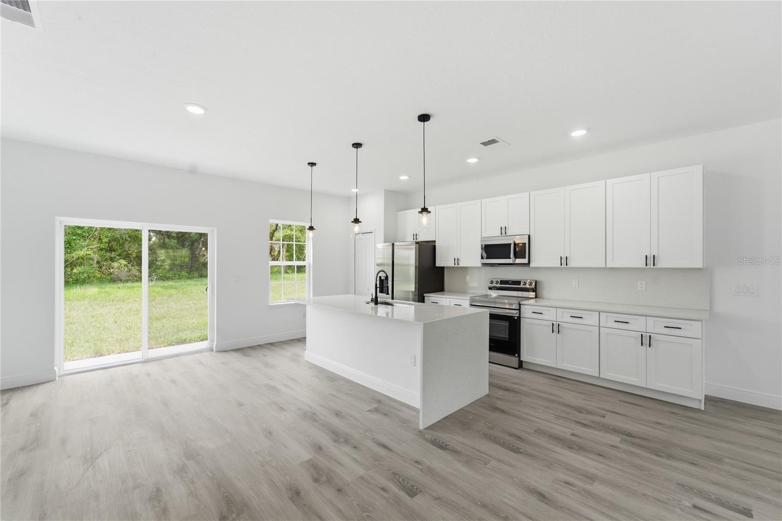 MARION OAKS UN 03 - Residential