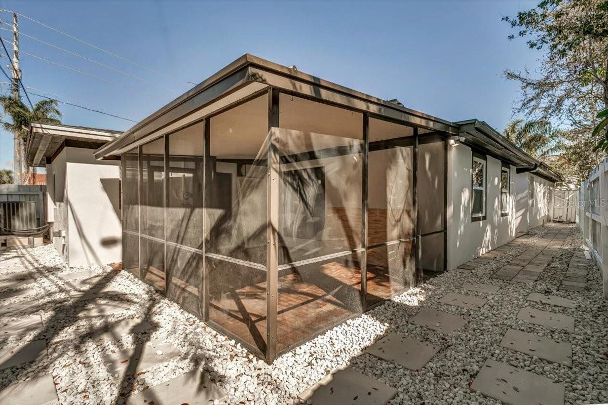 SNELL ISLE BRIGHTWATERS REP PTS OF SEC 1 & 2 - Residential