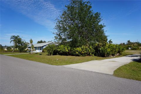 A home in PUNTA GORDA