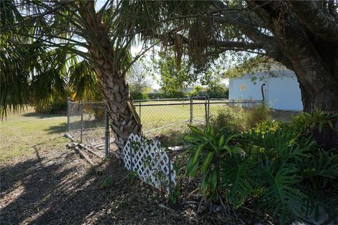 A home in PUNTA GORDA