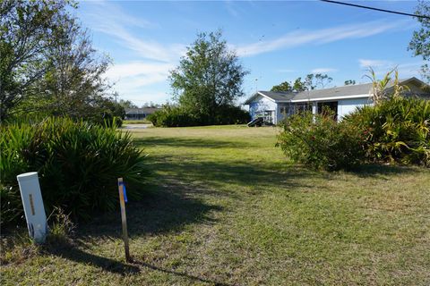 A home in PUNTA GORDA