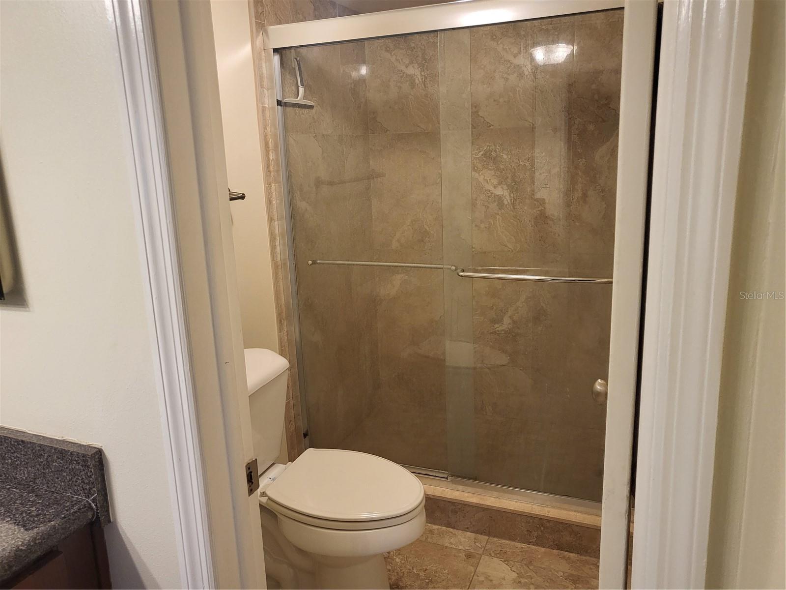 THE GRAND AT OLDE CARROLLWOOD - Residential Lease