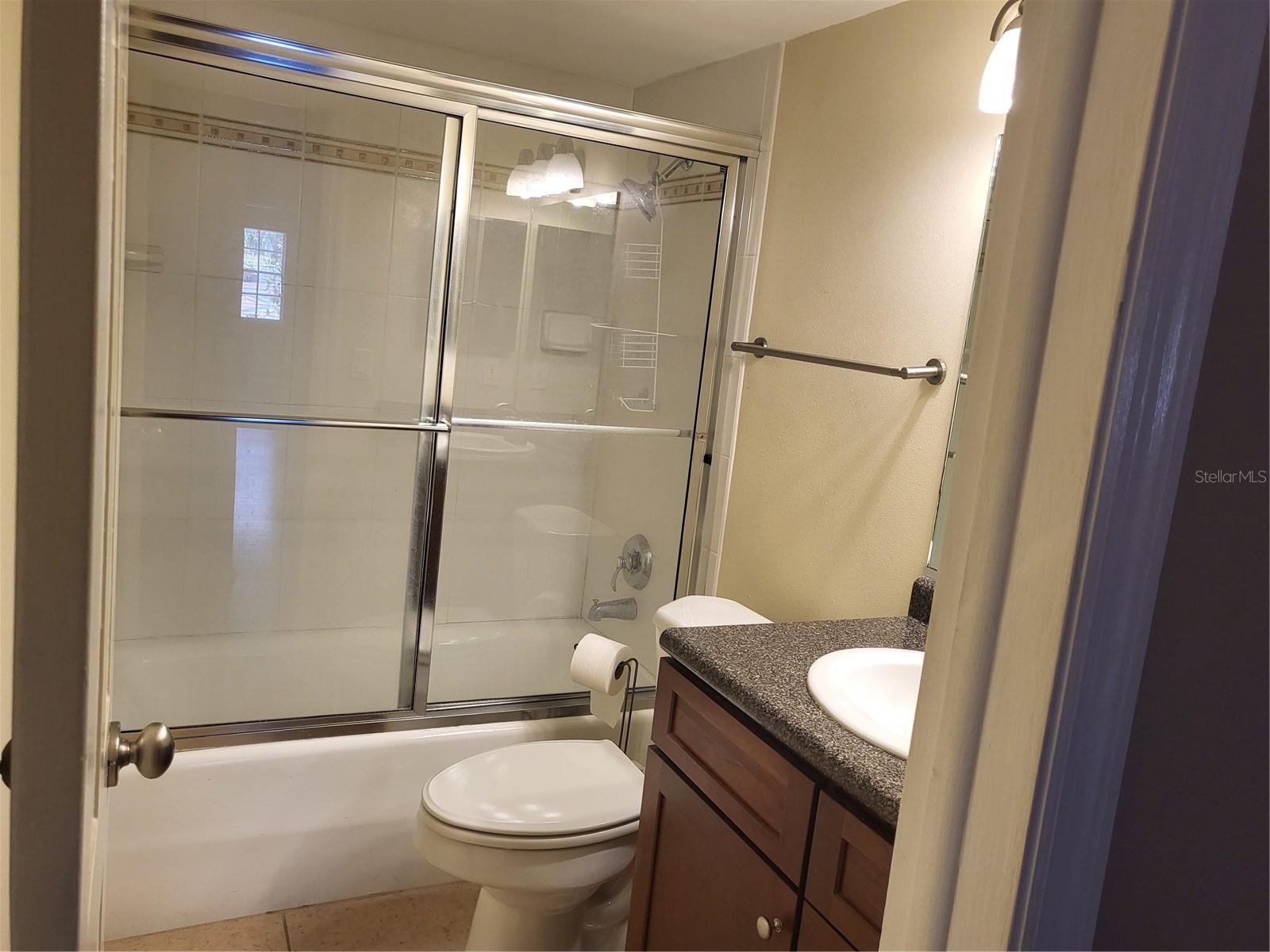 THE GRAND AT OLDE CARROLLWOOD - Residential Lease