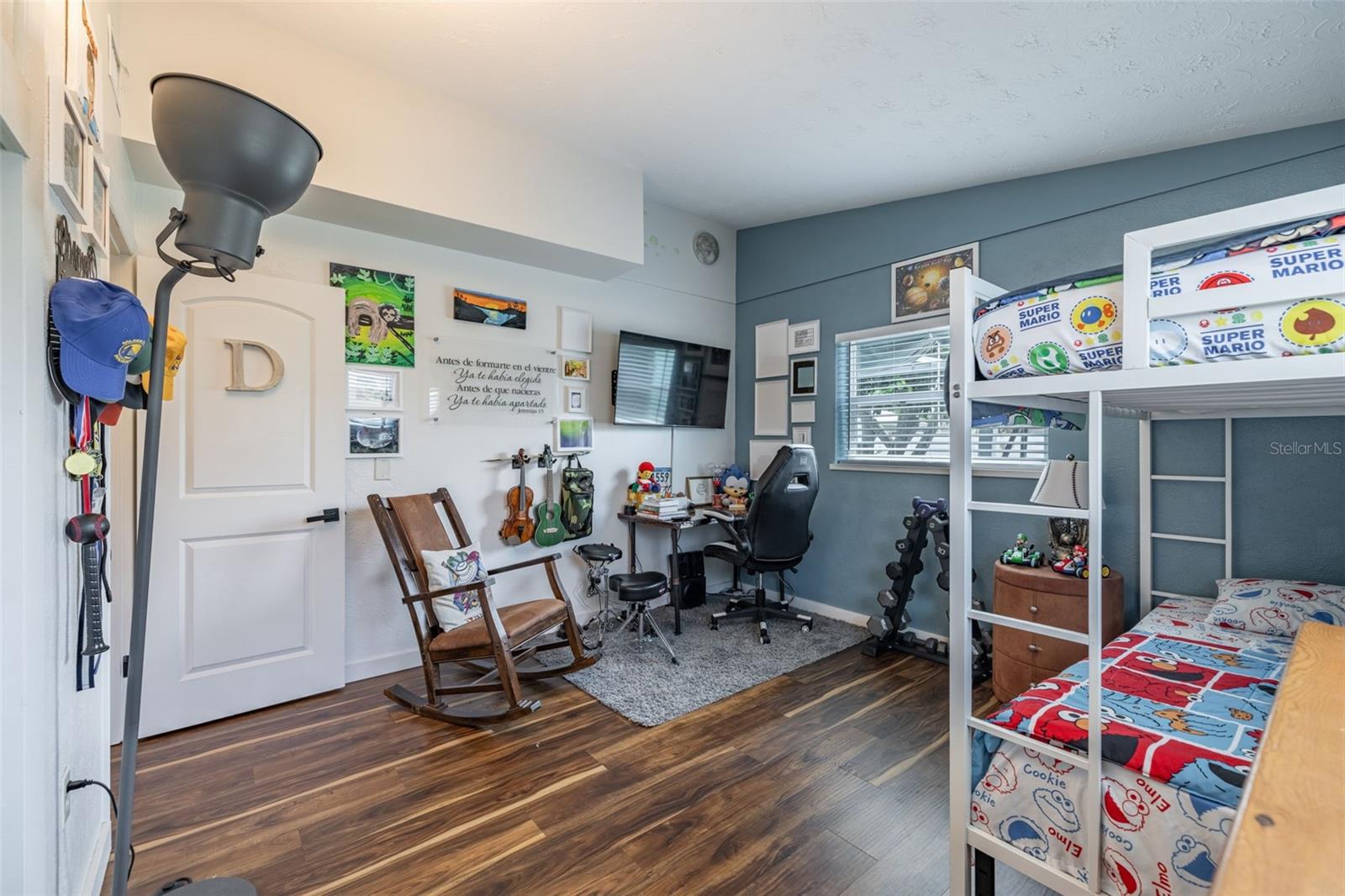 CLEAR VIEW MANOR UNIT ONE REP - Residential