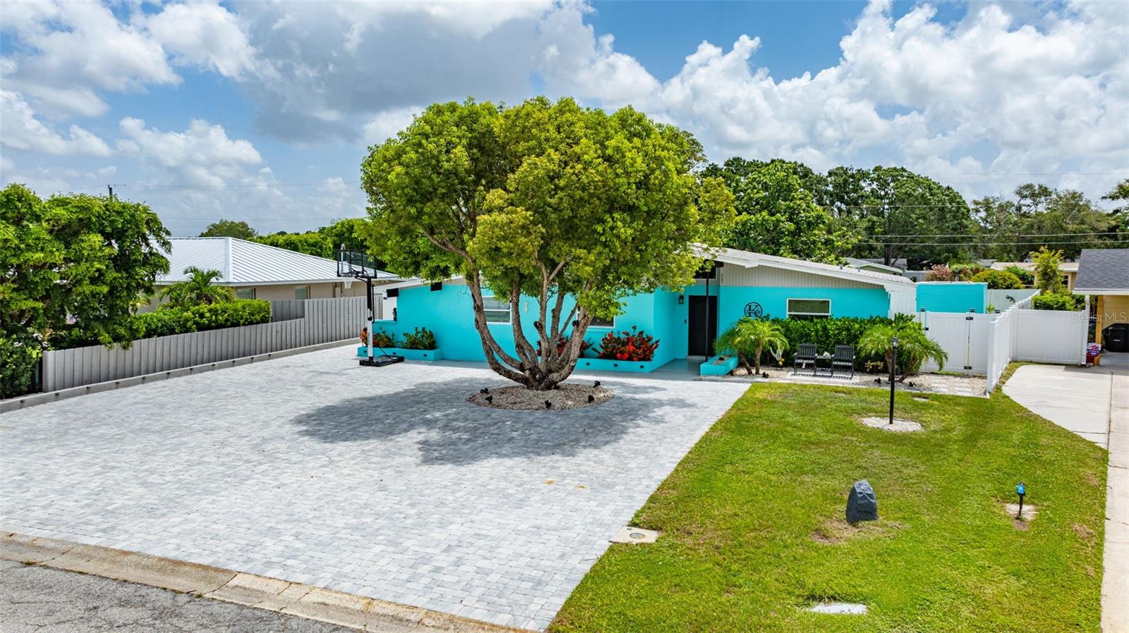 CLEAR VIEW MANOR UNIT ONE REP - Residential