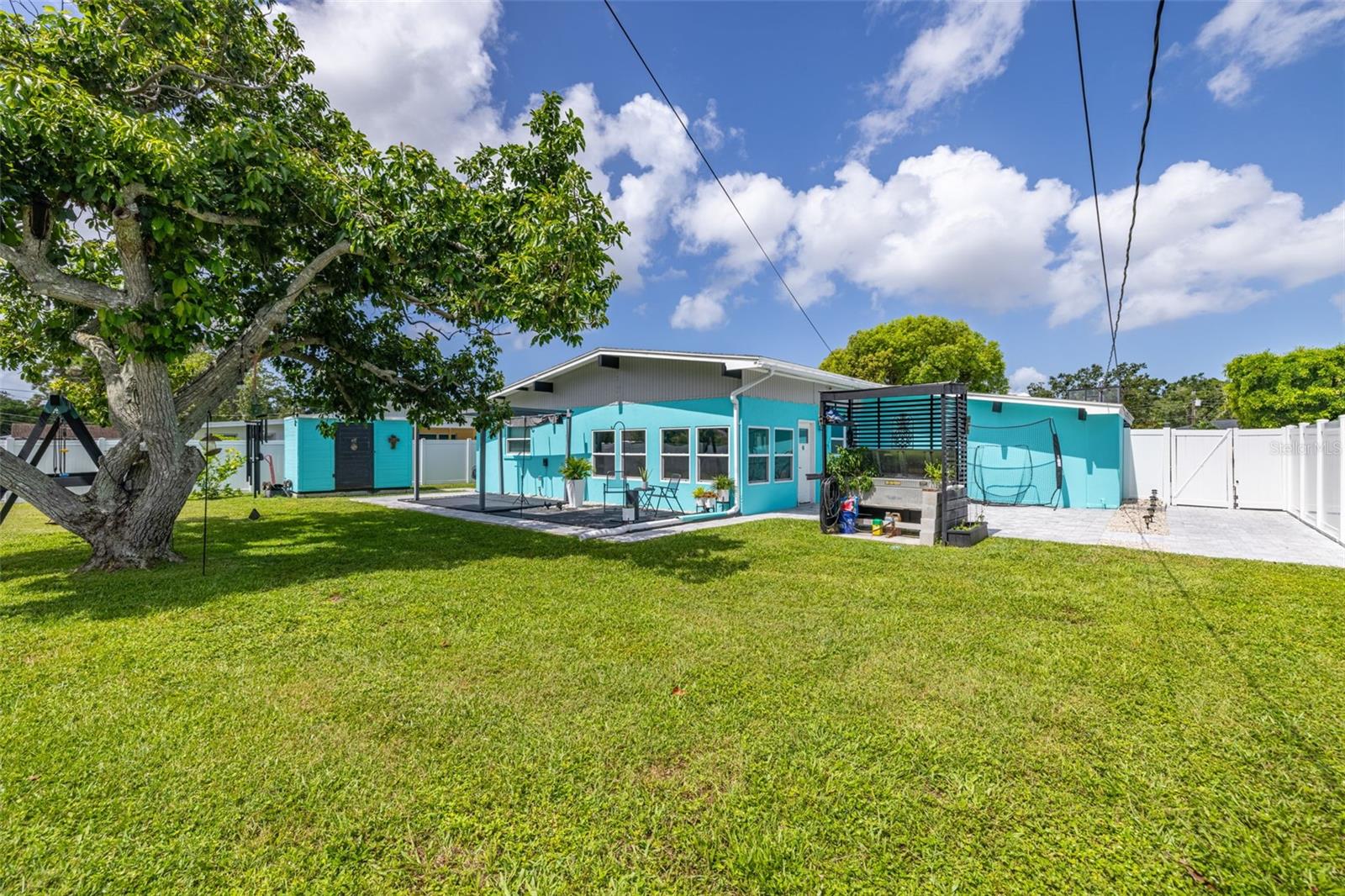 CLEAR VIEW MANOR UNIT ONE REP - Residential