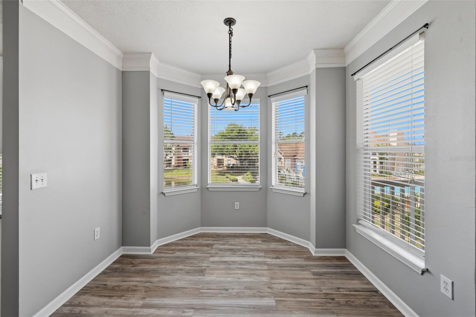 THE VILLAS CONDO - Residential