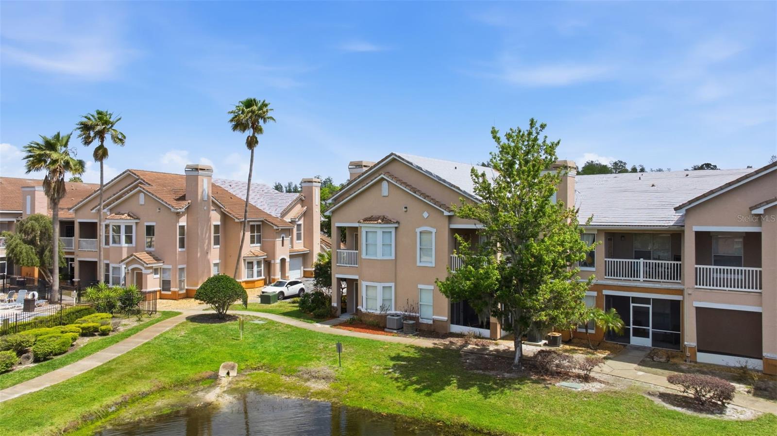 THE VILLAS CONDO - Residential