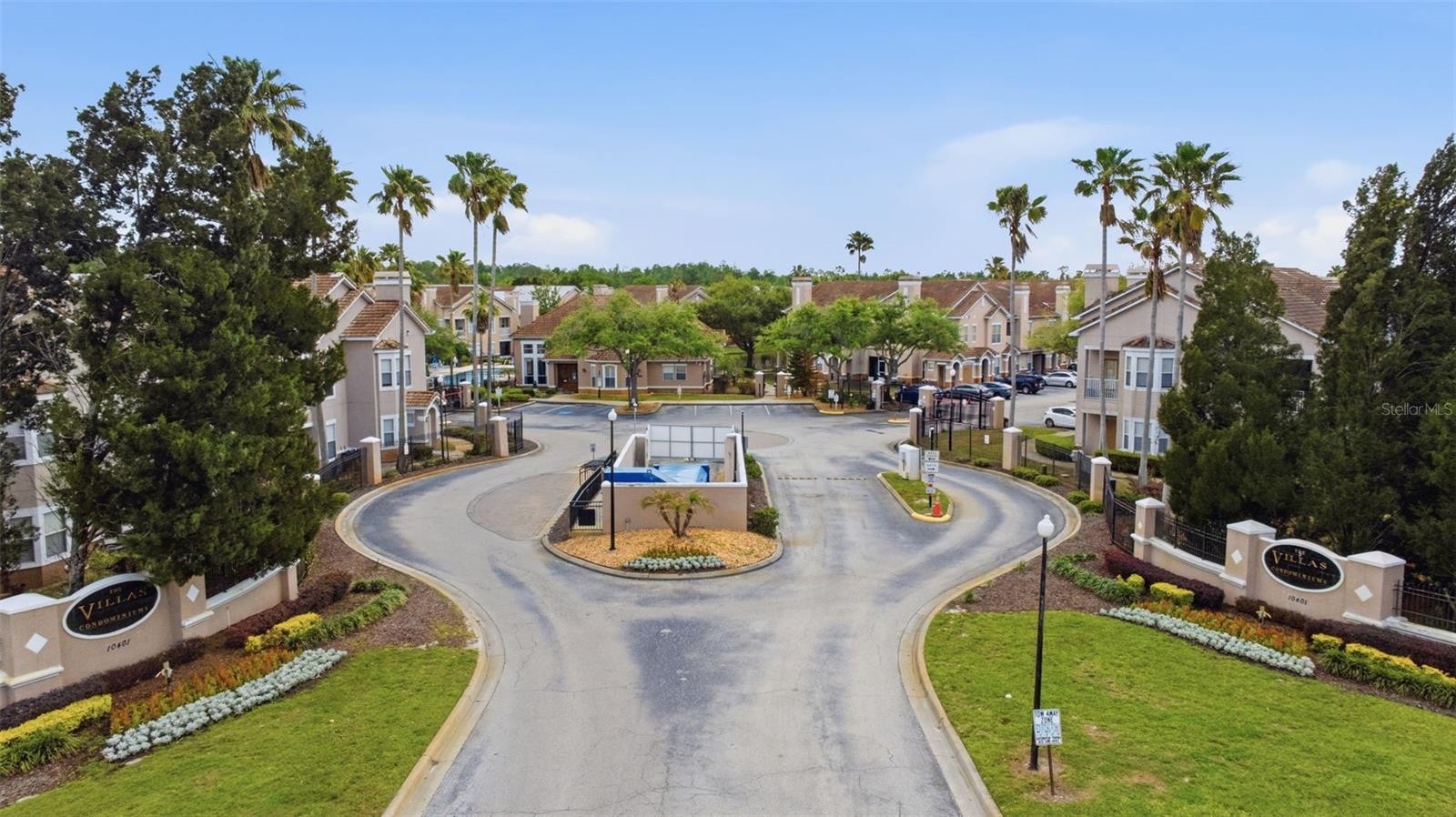 THE VILLAS CONDO - Residential