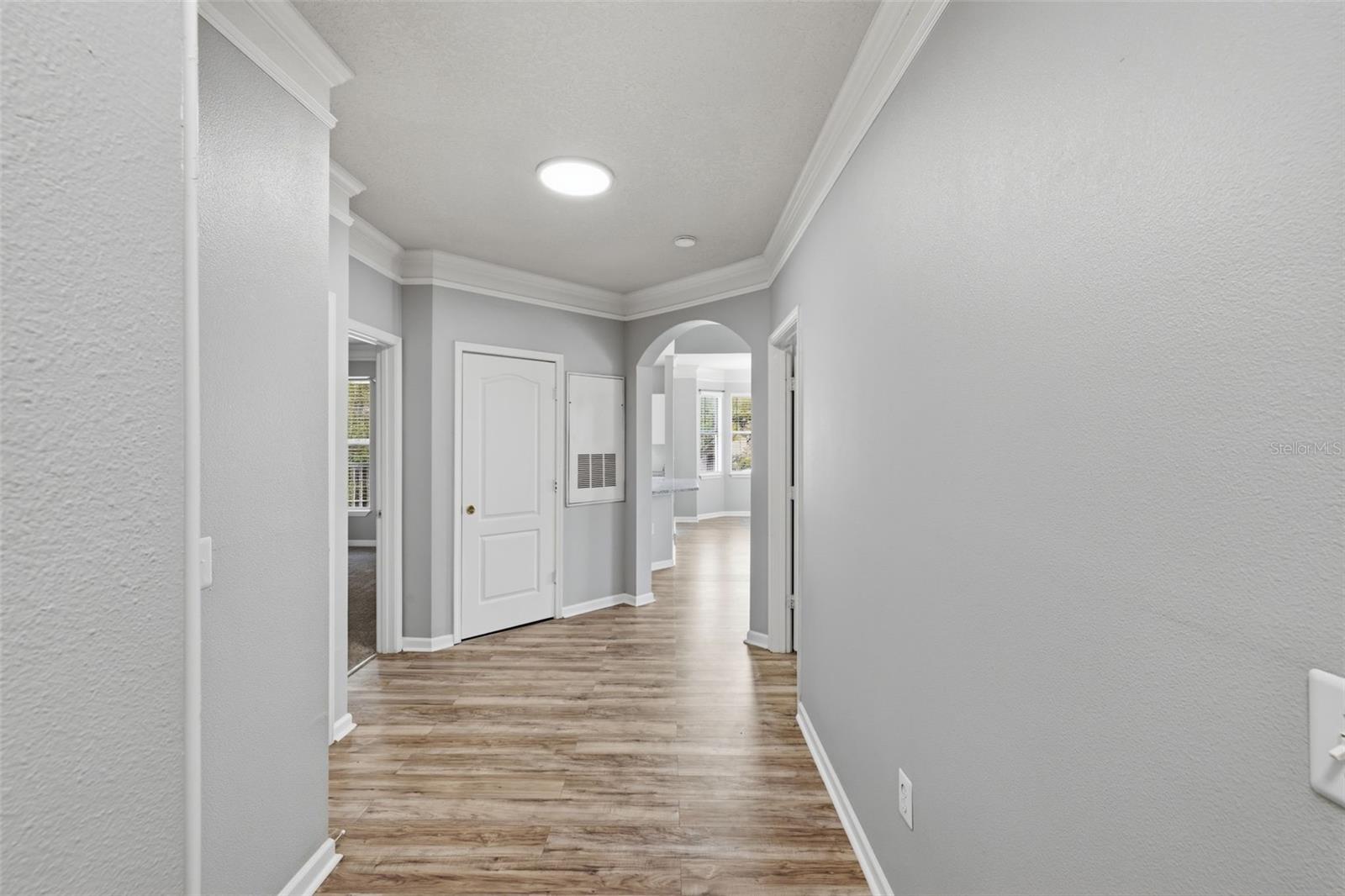 THE VILLAS CONDO - Residential