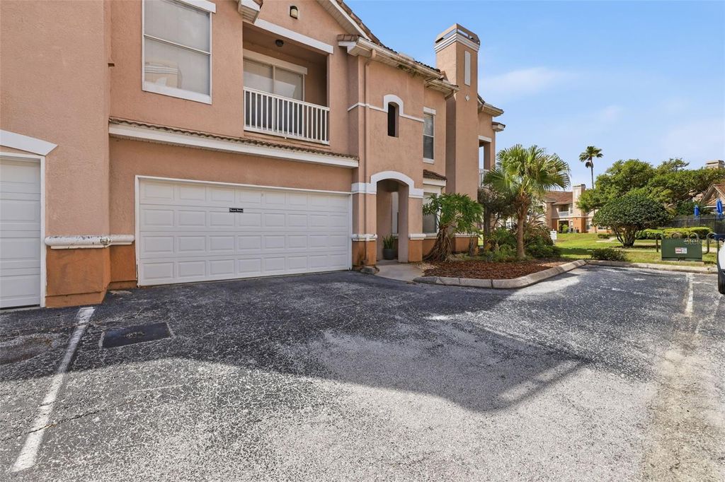 Photo of 10504 Villa View Circle, Tampa, FL 33647 (MLS # TB8497044)