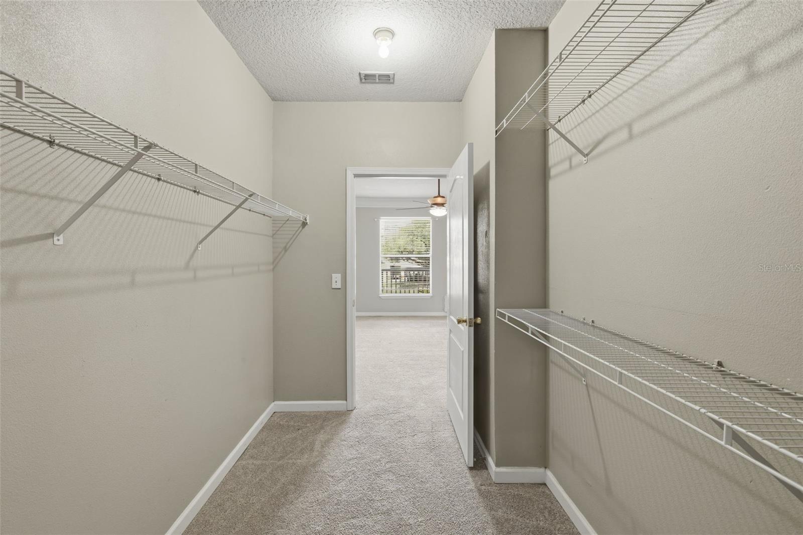 THE VILLAS CONDO - Residential