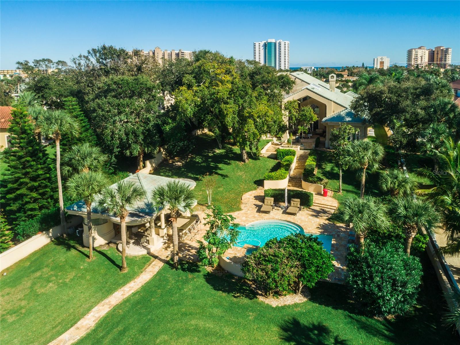 2500 S PENINSULA DRIVE