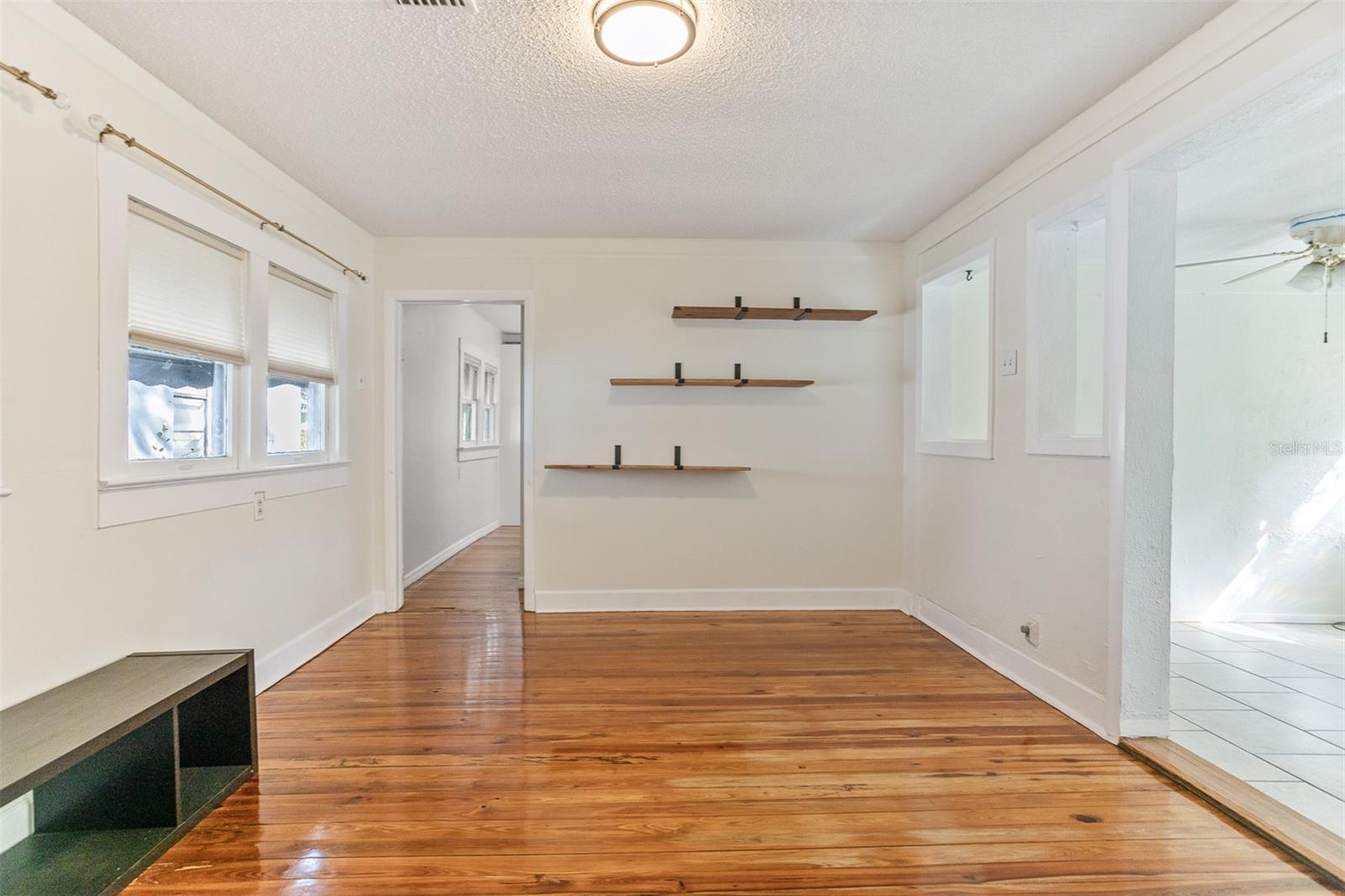 RIVERSIDE ESTATES CORR - Residential Lease