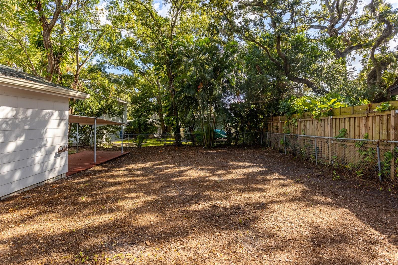 RIVERSIDE ESTATES CORR - Residential Lease