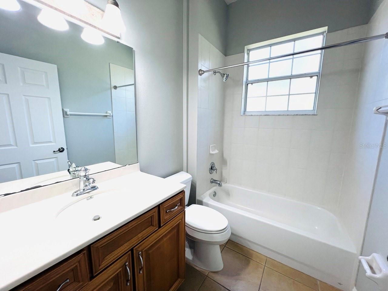 PALM HARBOR - Residential Lease