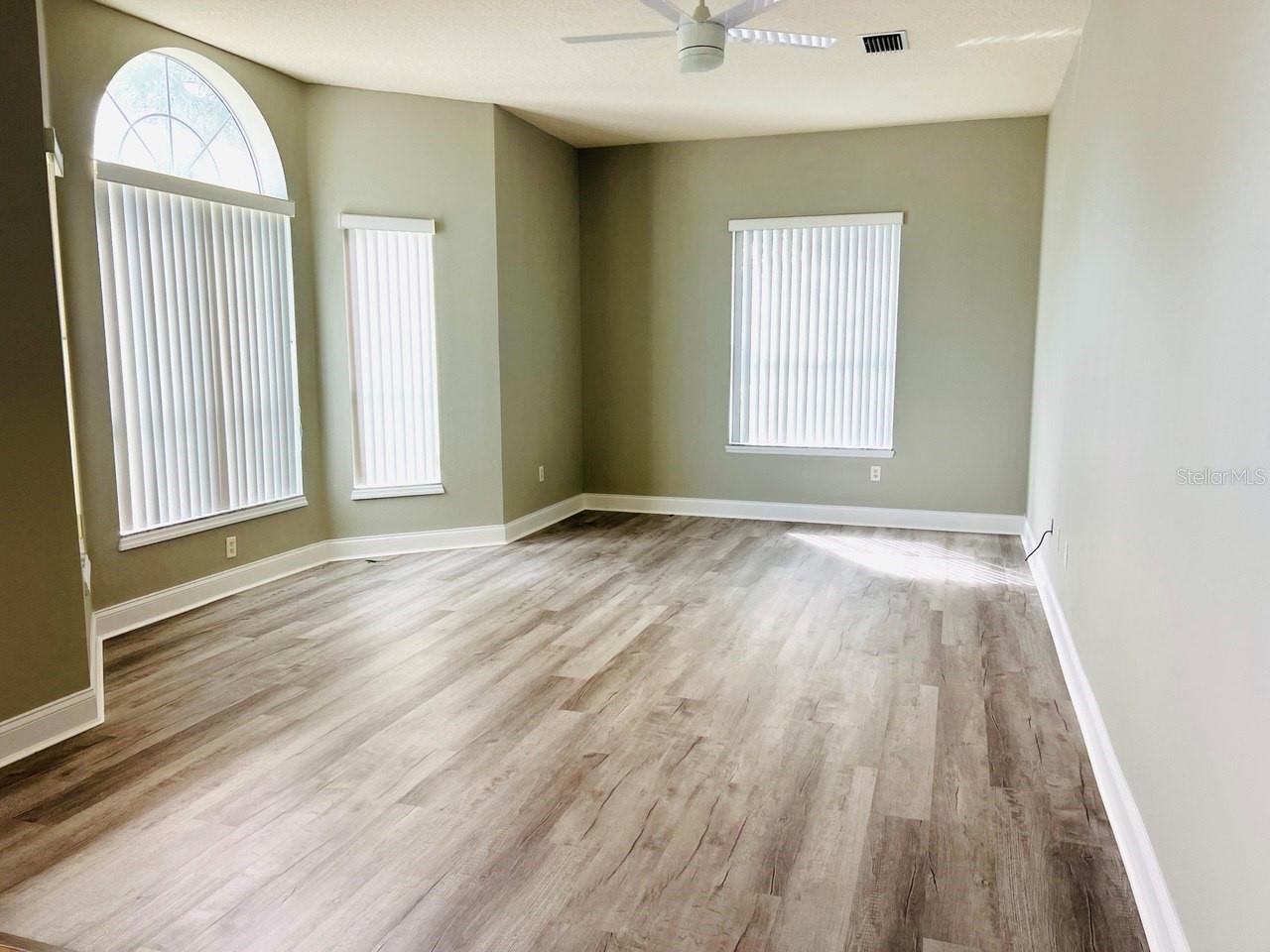 PALM HARBOR - Residential Lease