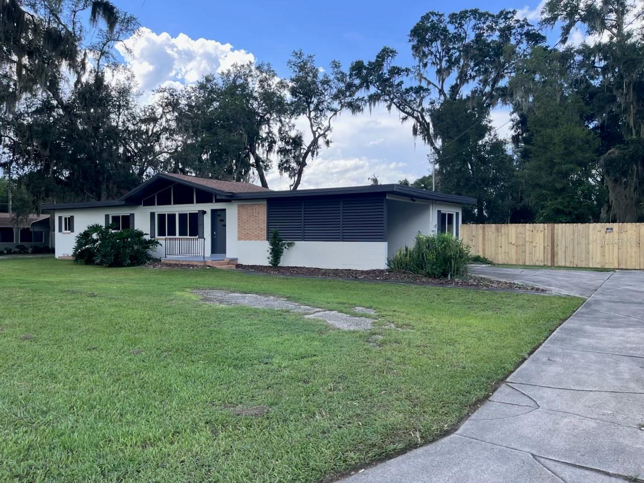 2215 LAKE RUBY ROAD