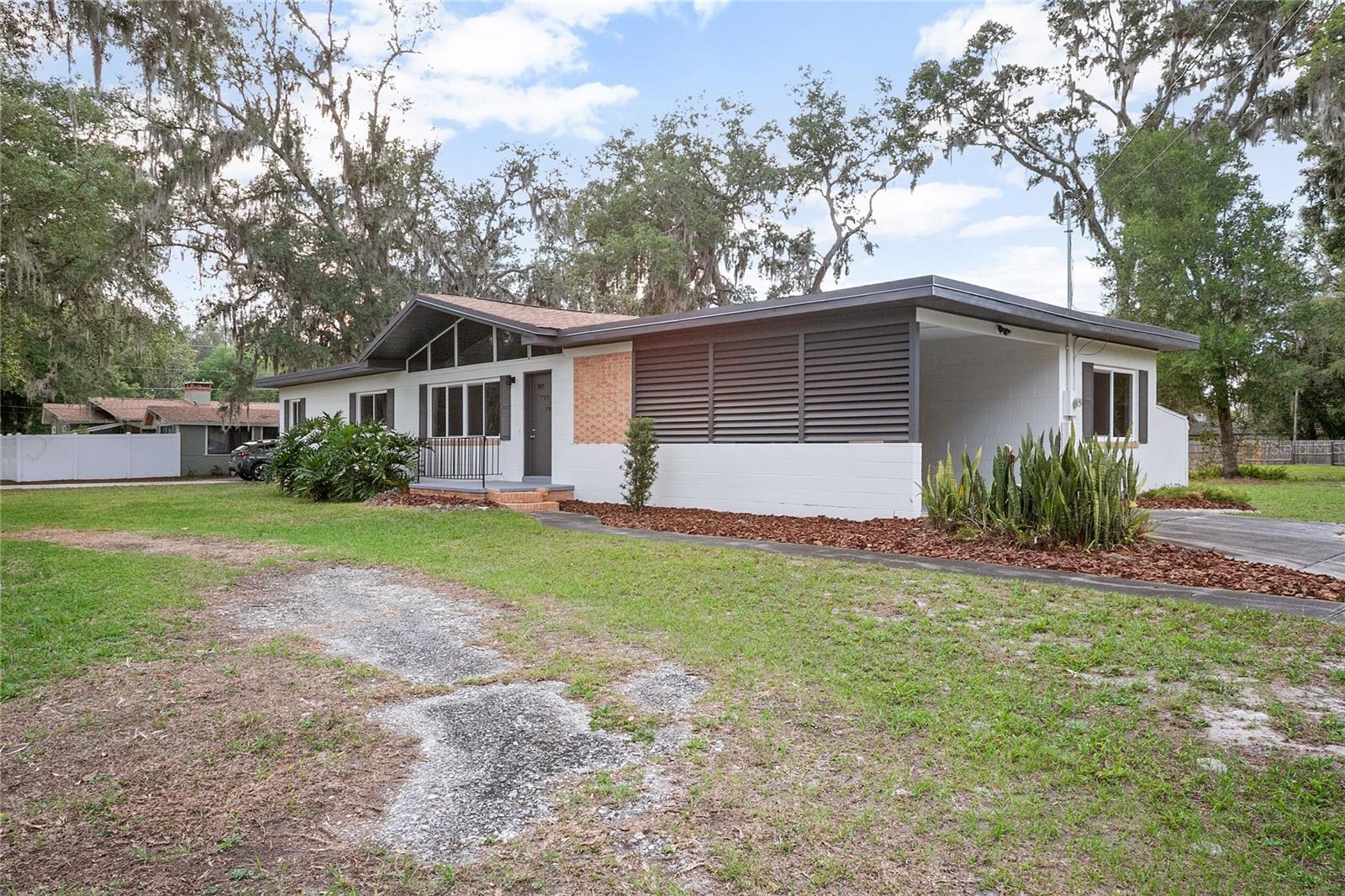 2215 LAKE RUBY ROAD